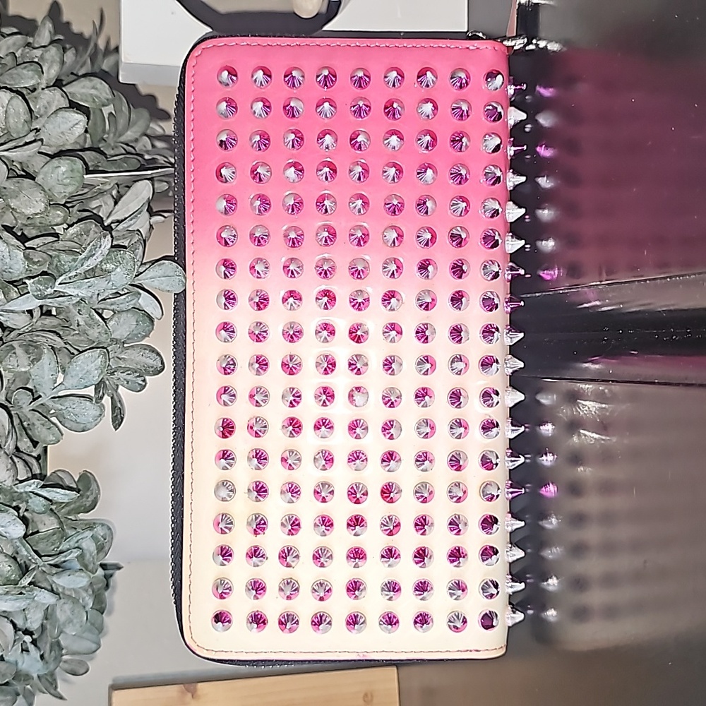 EUC Christian Louboutin Ombre Spike Wallet